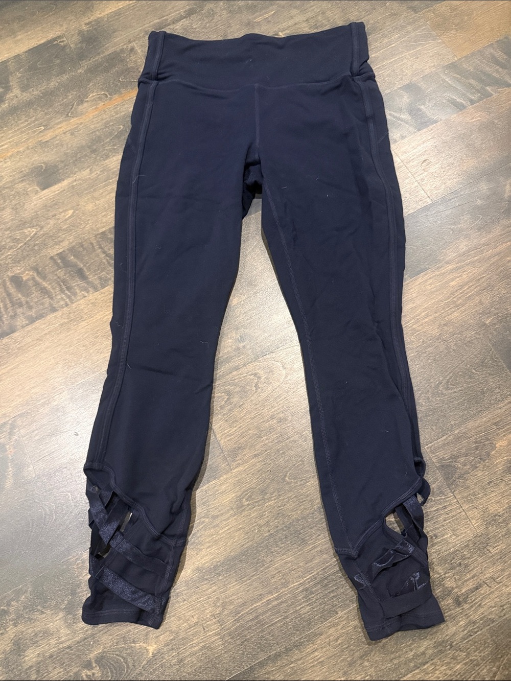Athleta Navy Crisscross Hem Active Leggings